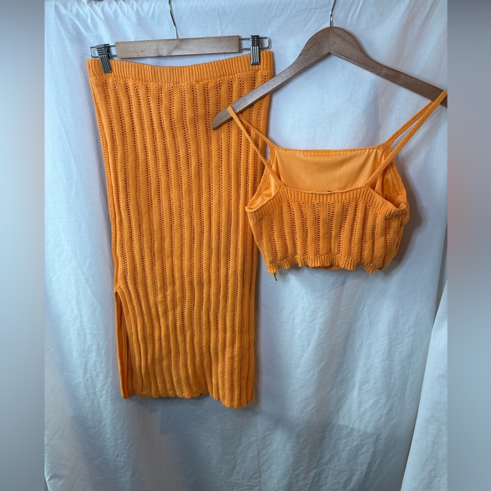 Orange Knit Skirt and Matching Top by Freshman 1996 - Picture 5 of 6
